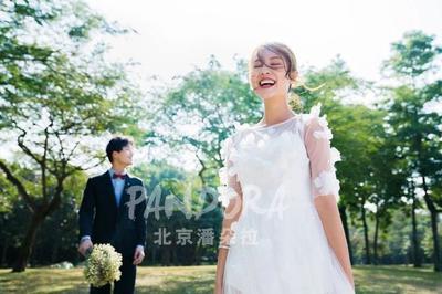 什么颜色的头发拍婚纱照好看